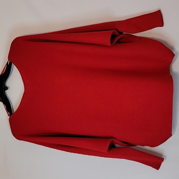 Greige Red Dolman Sleeveless Ribbed Sweater - Picture 12 of 15